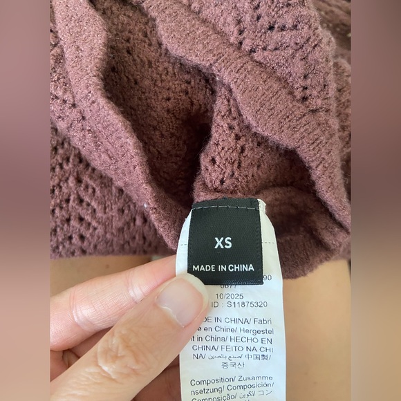 Brown Ribbed Knit Sweater - Picture 5 of 8